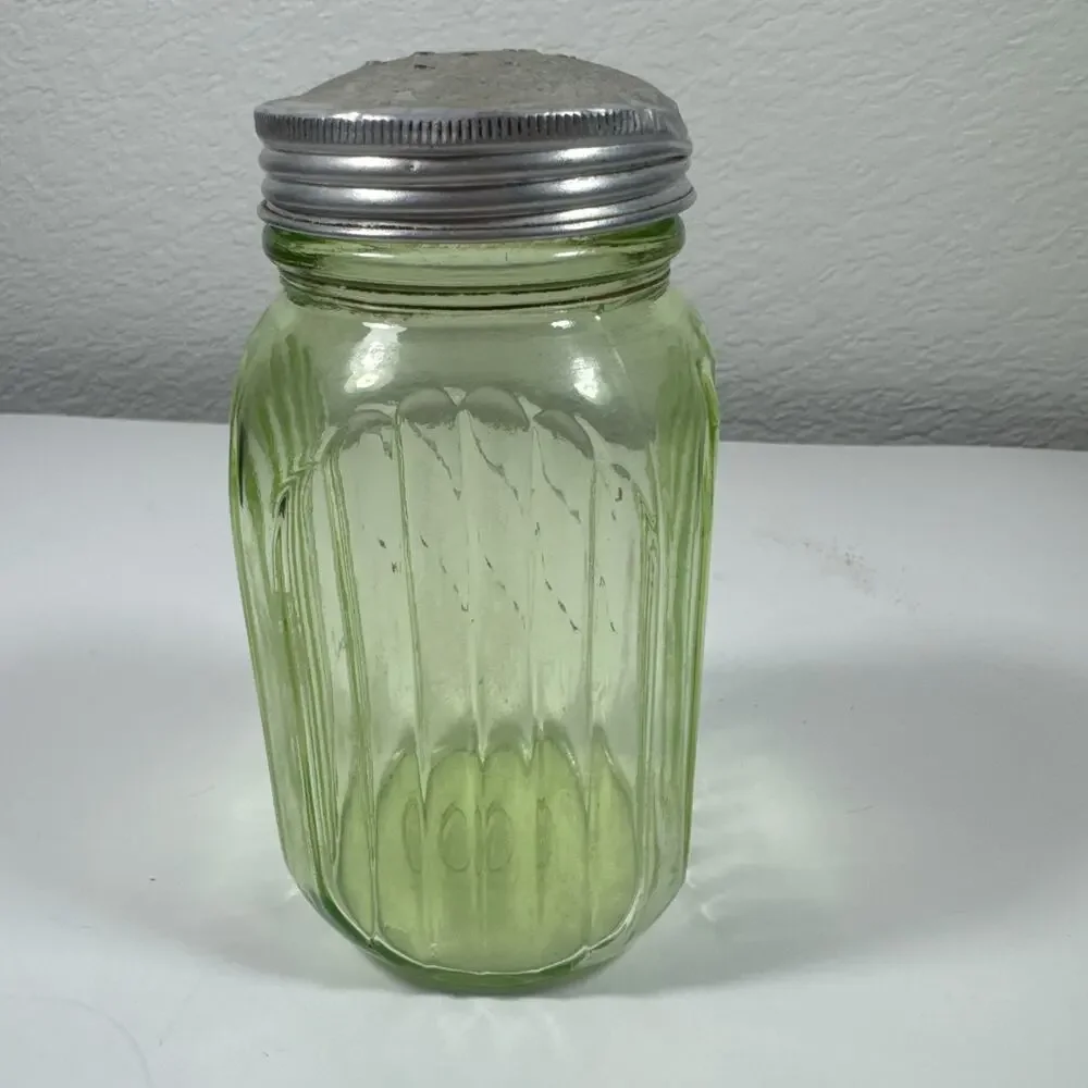 Green Depression Glass Shaker URANIUM Hocking Ribbed Range Hoosier 1930s